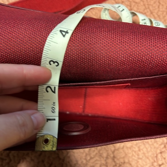 Rothy’s Saddlebag - Picture 11 of 11